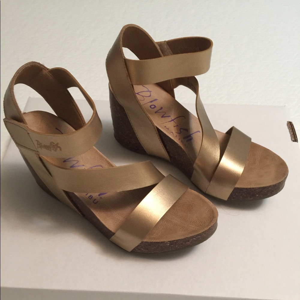 Blowfish Gold Wedges